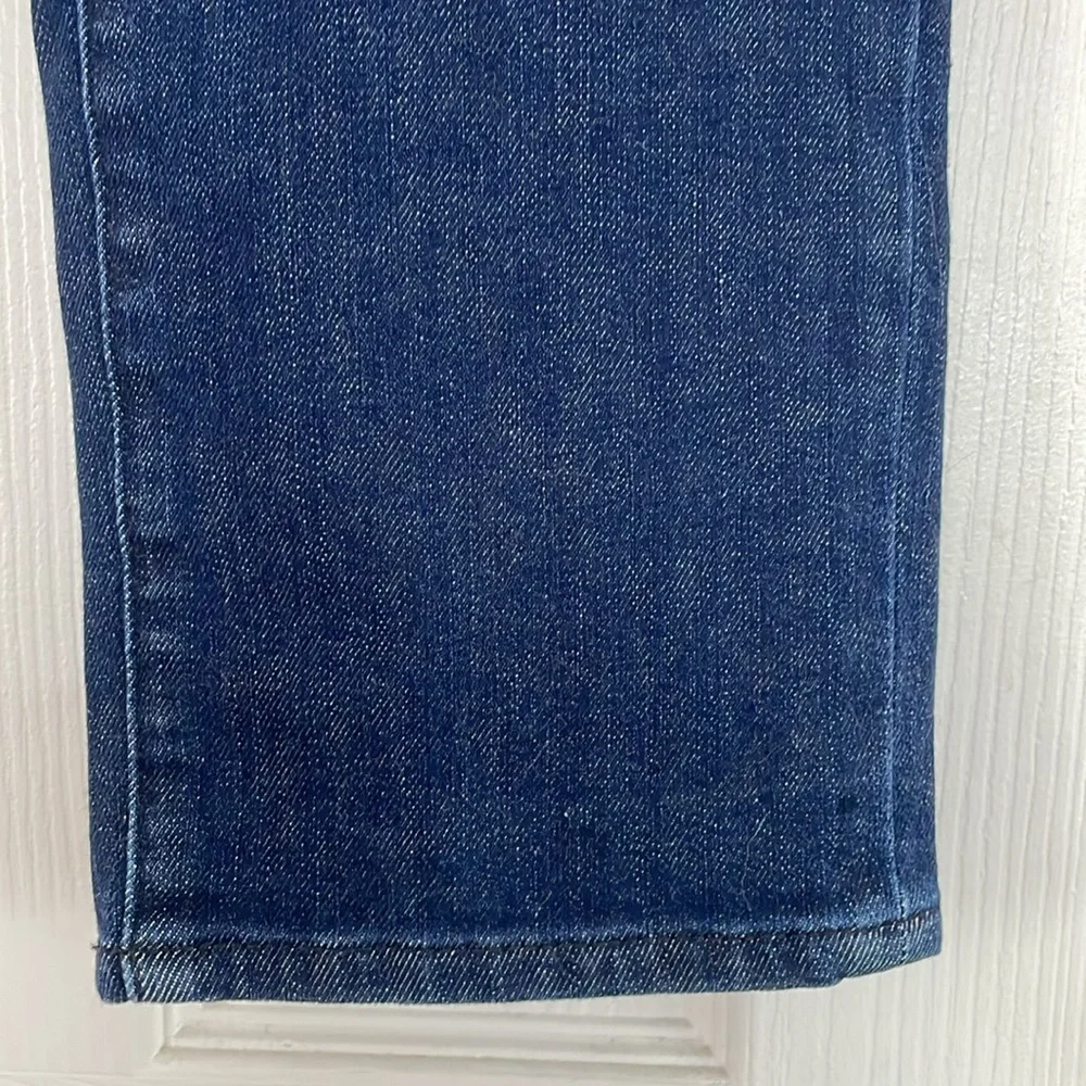 Resilient stretch denim made incredibly soft. Unbelievably comfortable. - Picture 6 of 16
